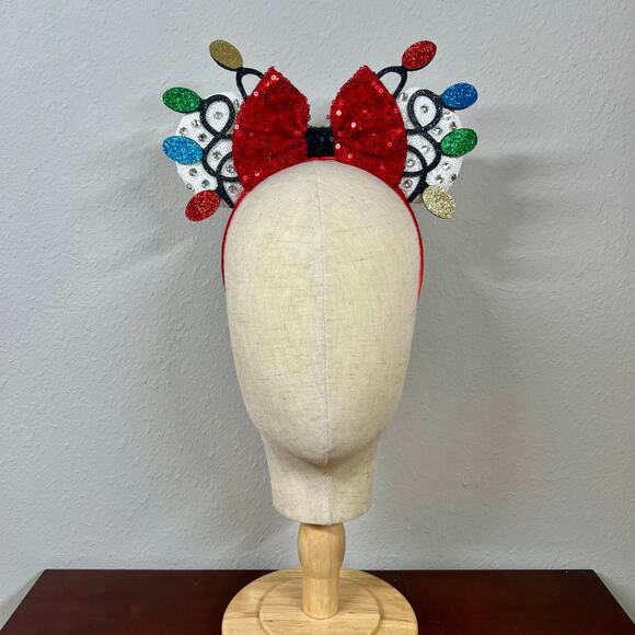 🎄 Christmas Lights Minnie Ears | Disney-Inspired Christmas Mouse Ears Headband - Picture 2 of 5